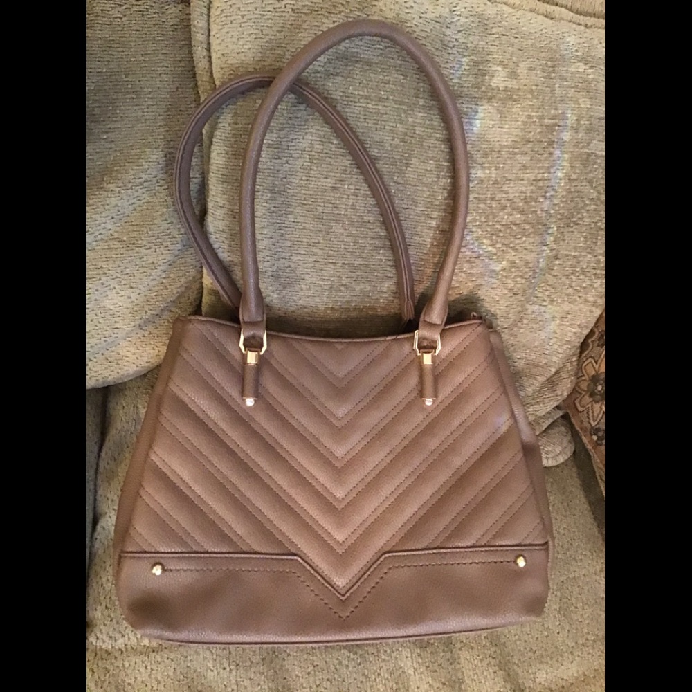 Ivy London Brown leather Hand Bag Purse gently used condition great size large
